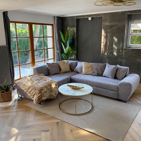 Serenity Prague Villa With Garden Jacuzzi Εξωτερικό φωτογραφία