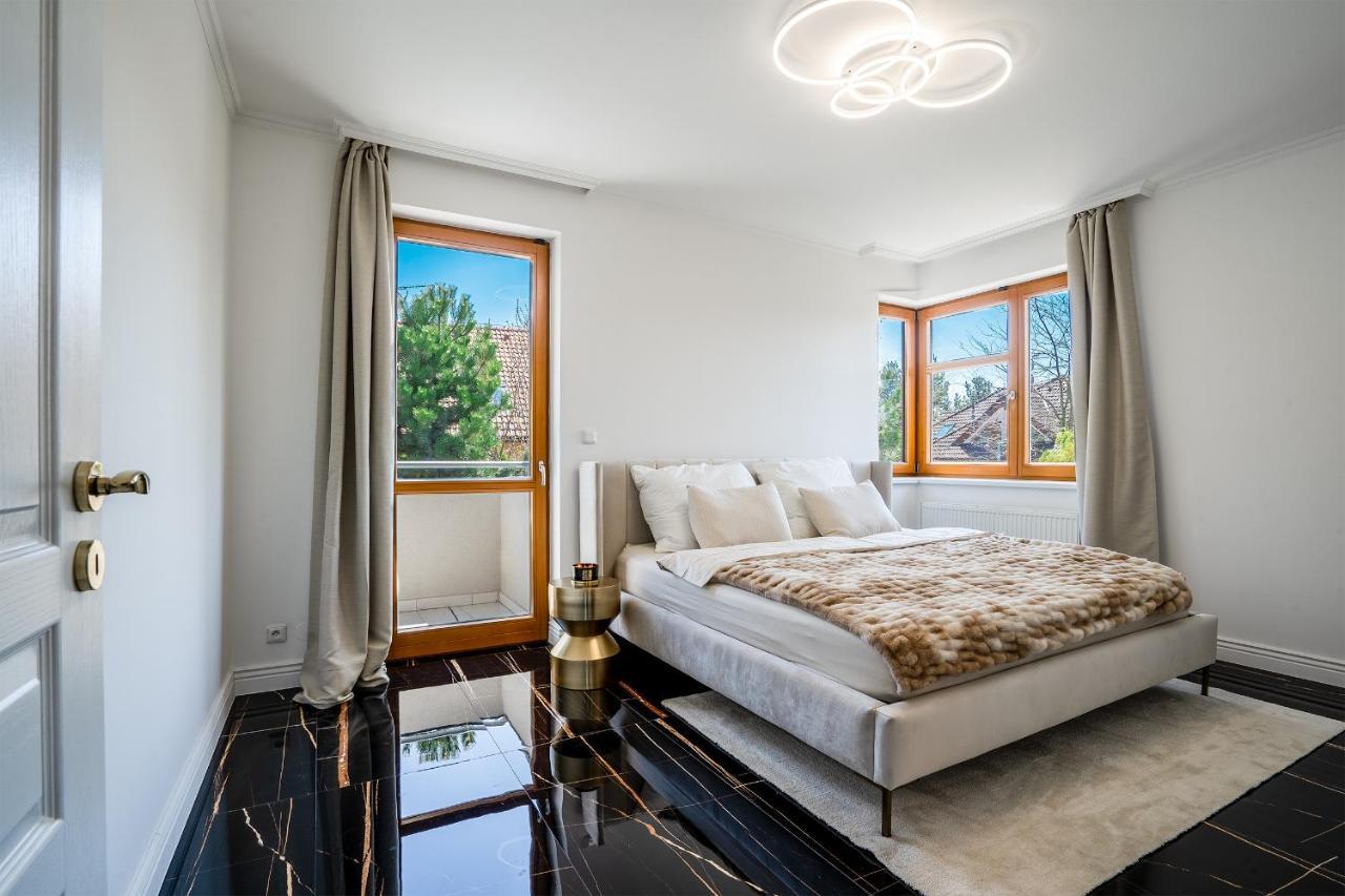 Serenity Prague Villa With Garden Jacuzzi Εξωτερικό φωτογραφία