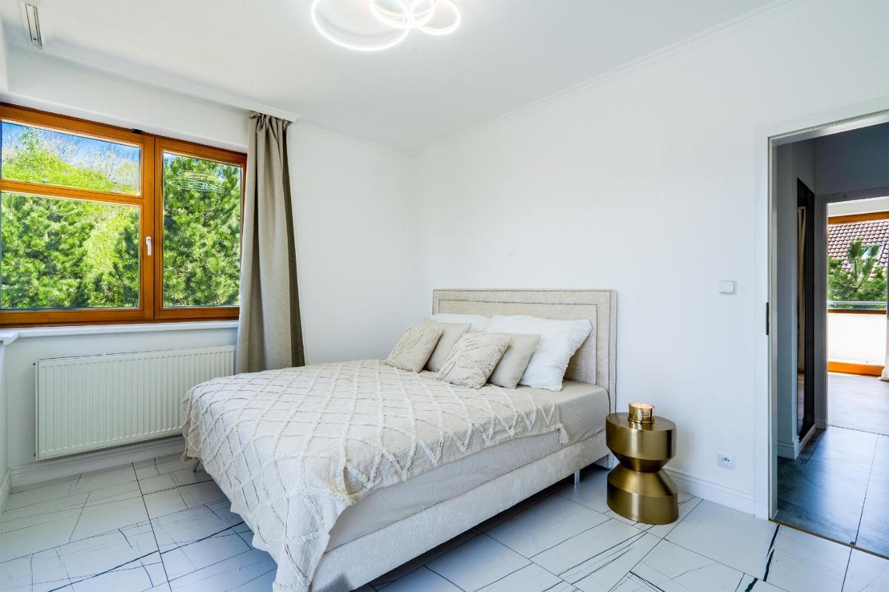 Serenity Prague Villa With Garden Jacuzzi Εξωτερικό φωτογραφία