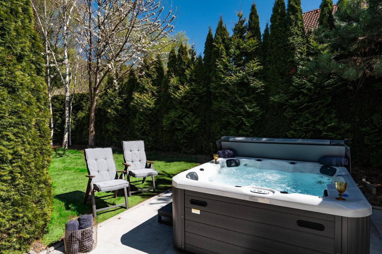 Serenity Prague Villa With Garden Jacuzzi Εξωτερικό φωτογραφία