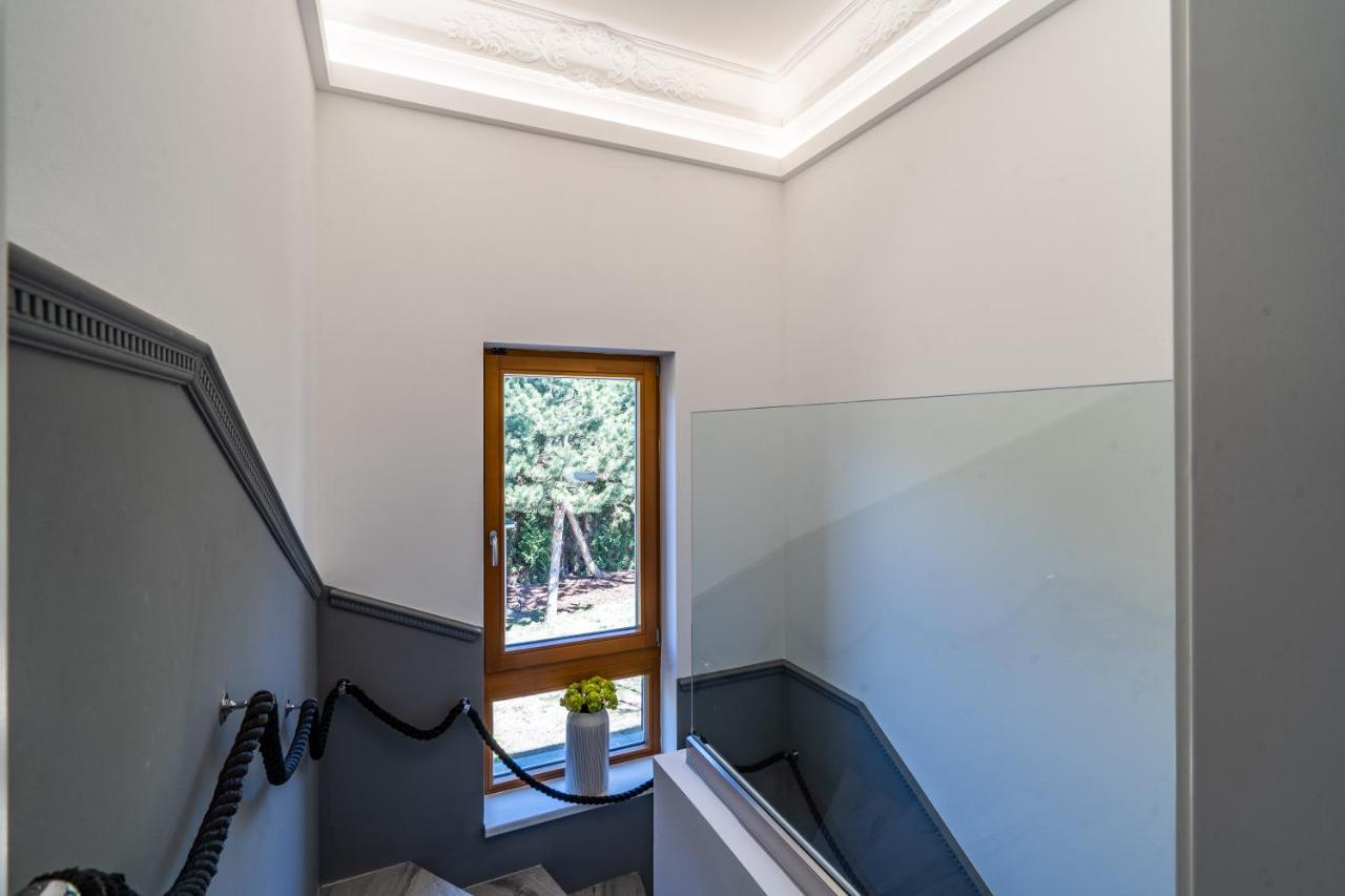 Serenity Prague Villa With Garden Jacuzzi Εξωτερικό φωτογραφία