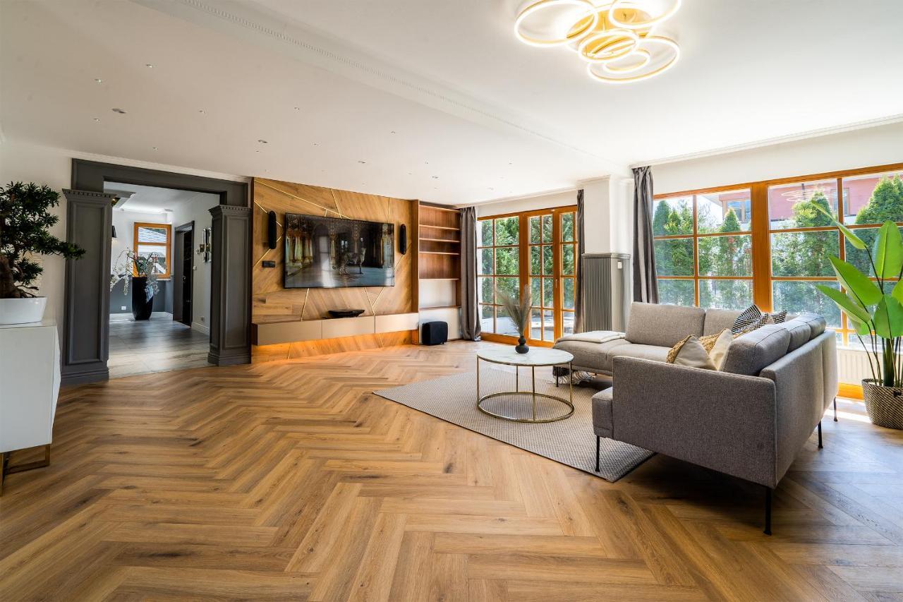 Serenity Prague Villa With Garden Jacuzzi Εξωτερικό φωτογραφία